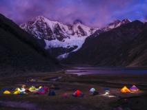 base-camp-trekking-perou