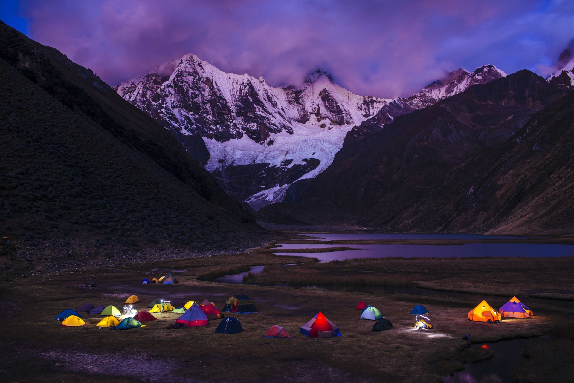 base-camp-trekking-perou