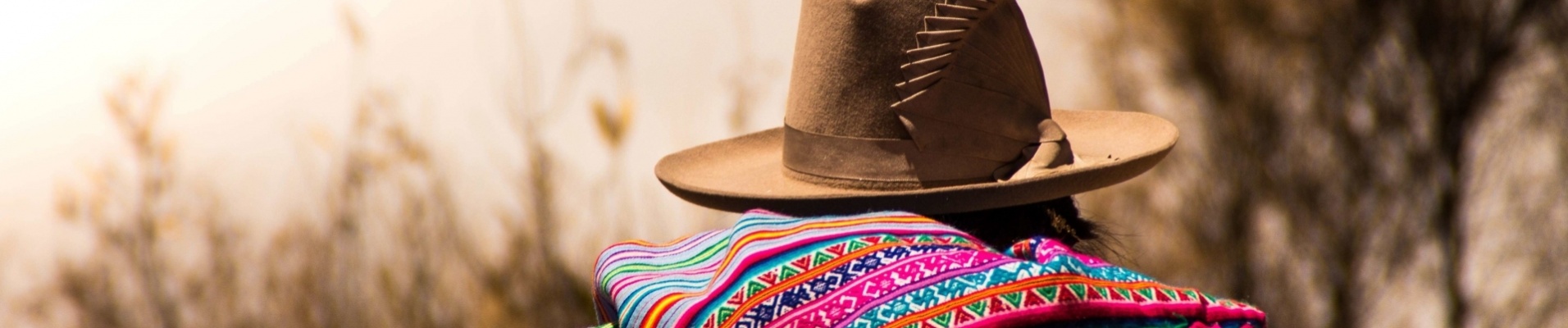 chapeau-costume-traditionnel-perou