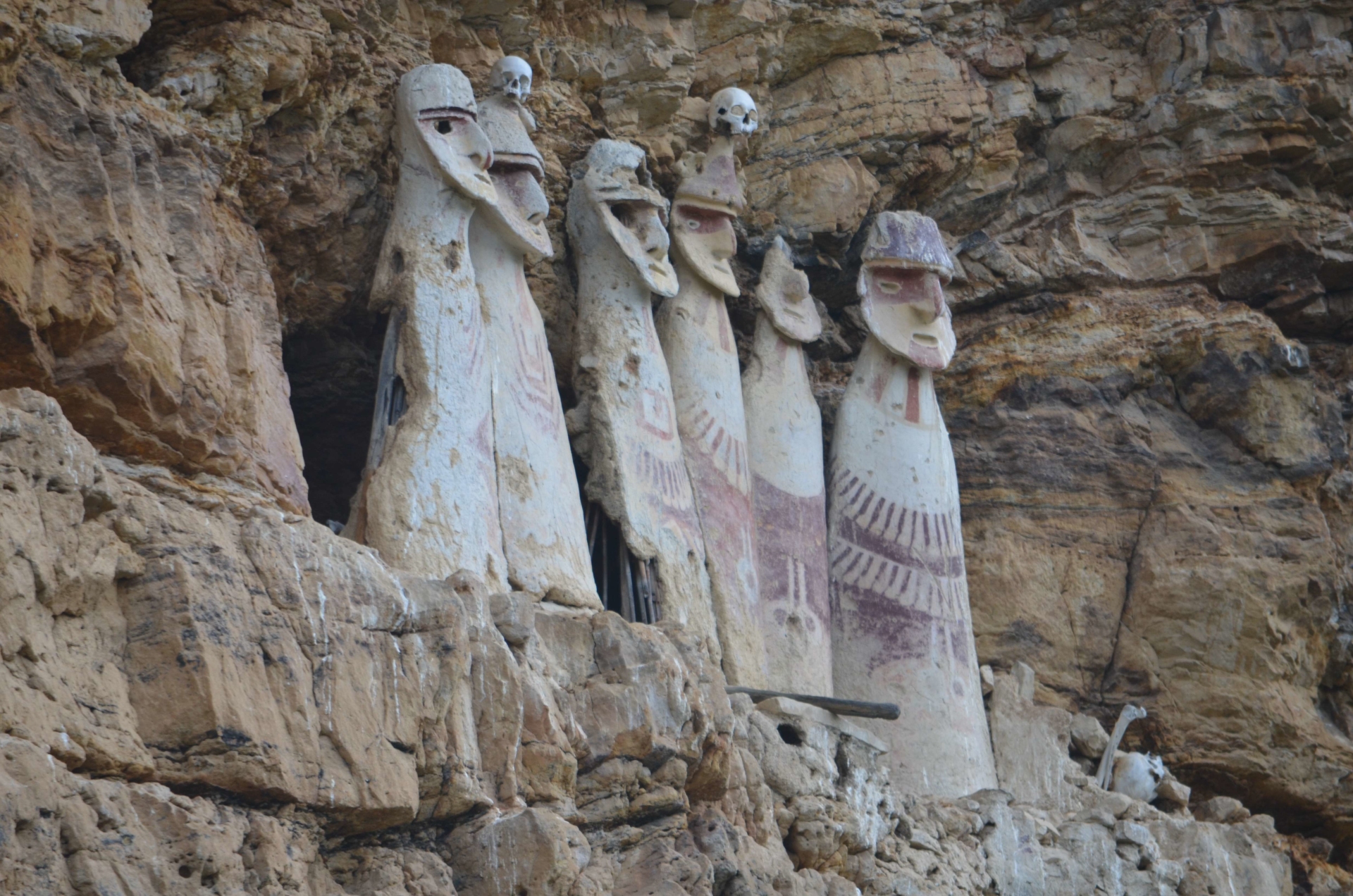 mausolées-revash-nord-perou