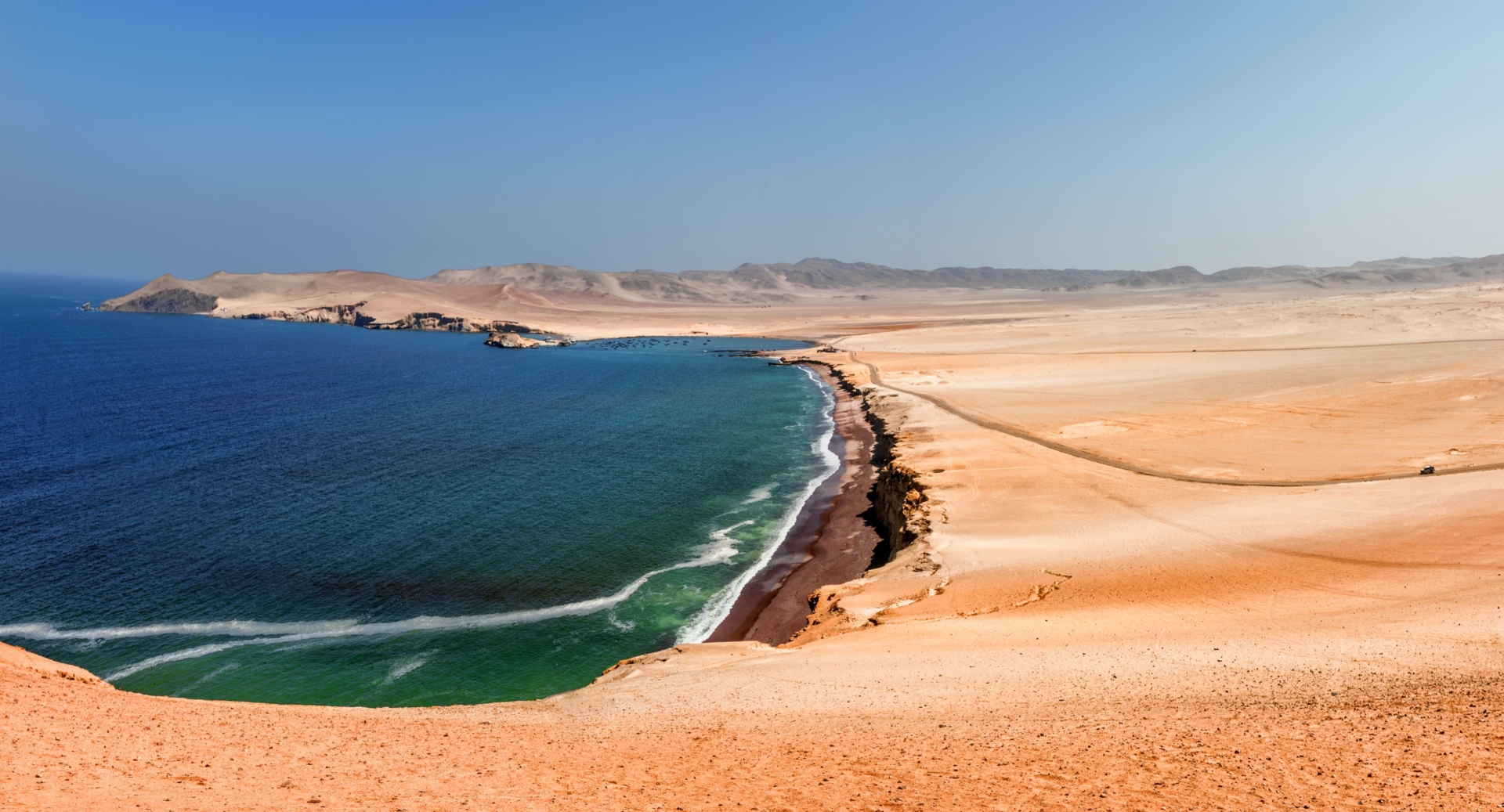 Paysage sur réserve de Paracas, région Ica, Pérou