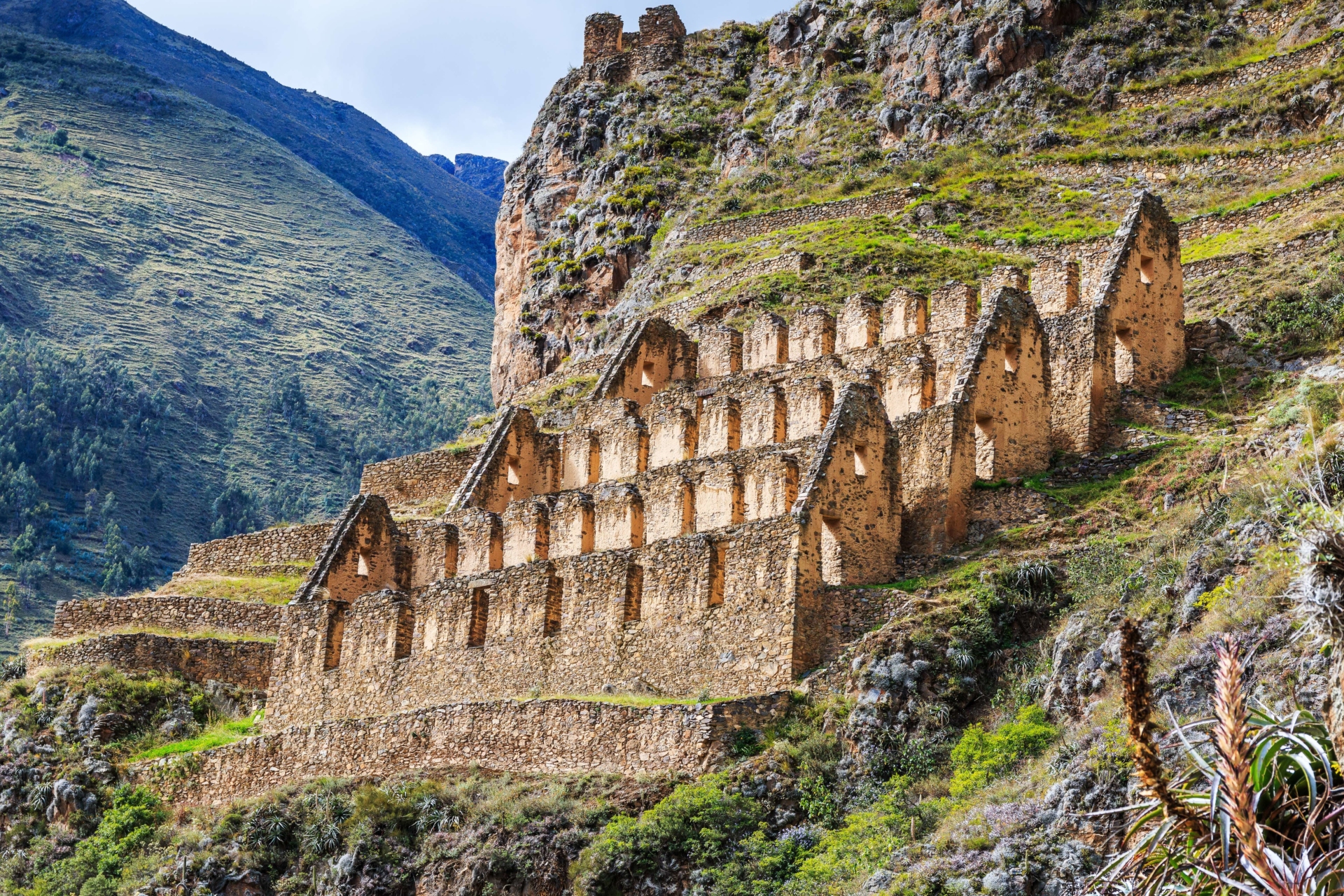 site-inca-ollantaytambo-perou